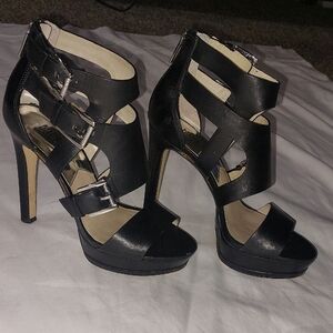 Elegant Michael Kors Lucinda Black Back Zip Platform Heels Size 6